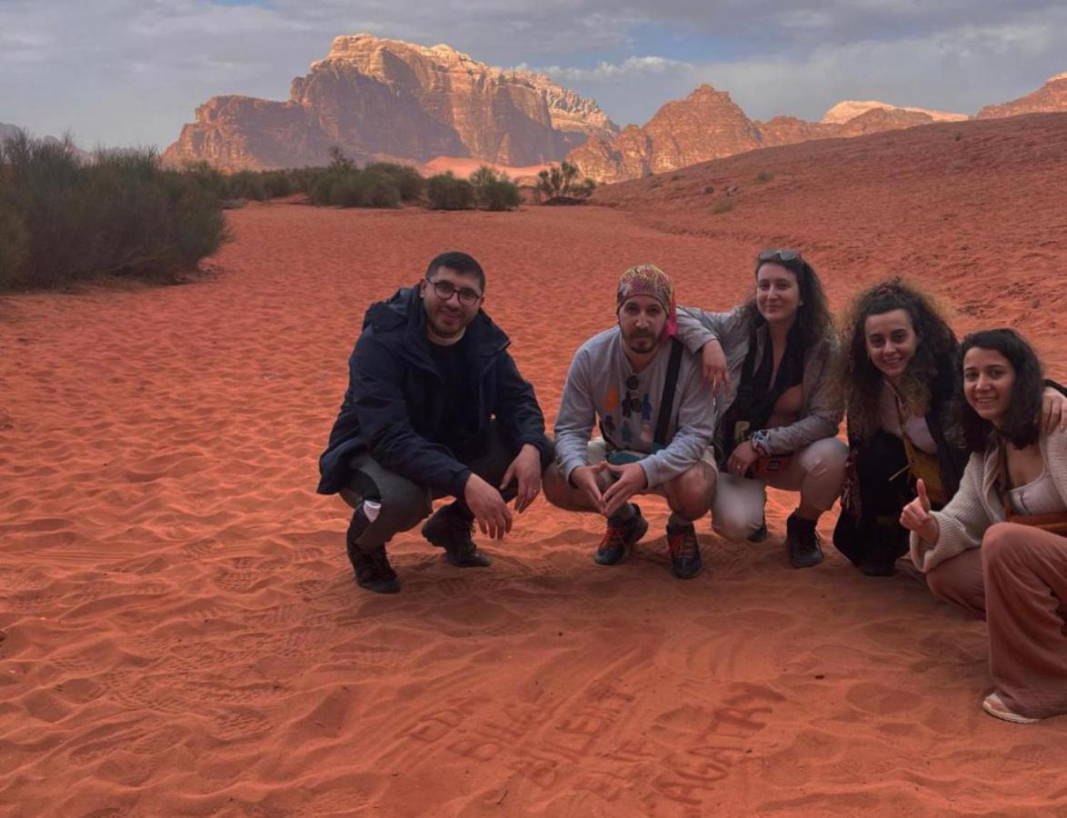 Wadi Rum Meteorite Camp Bed & Breakfast Exterior photo