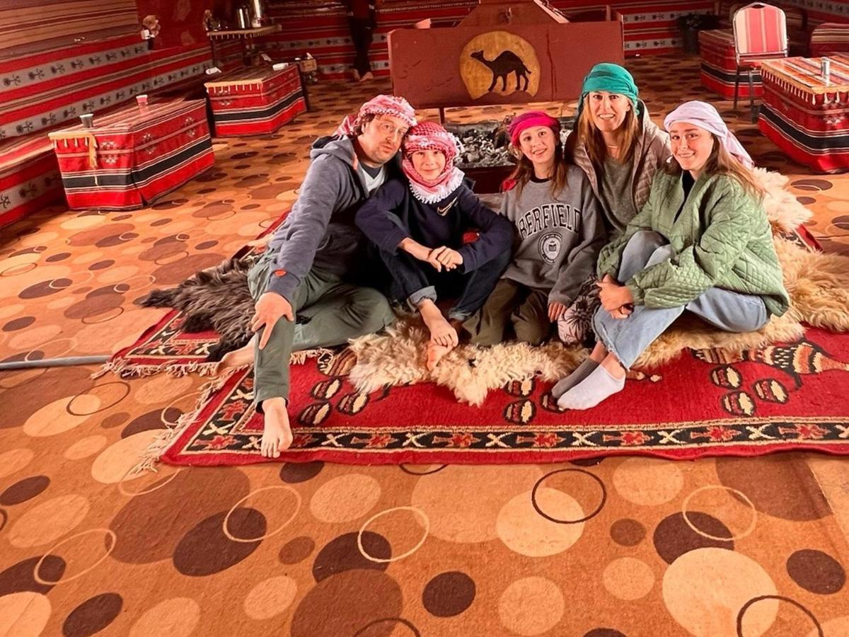 Wadi Rum Meteorite Camp Exterior photo