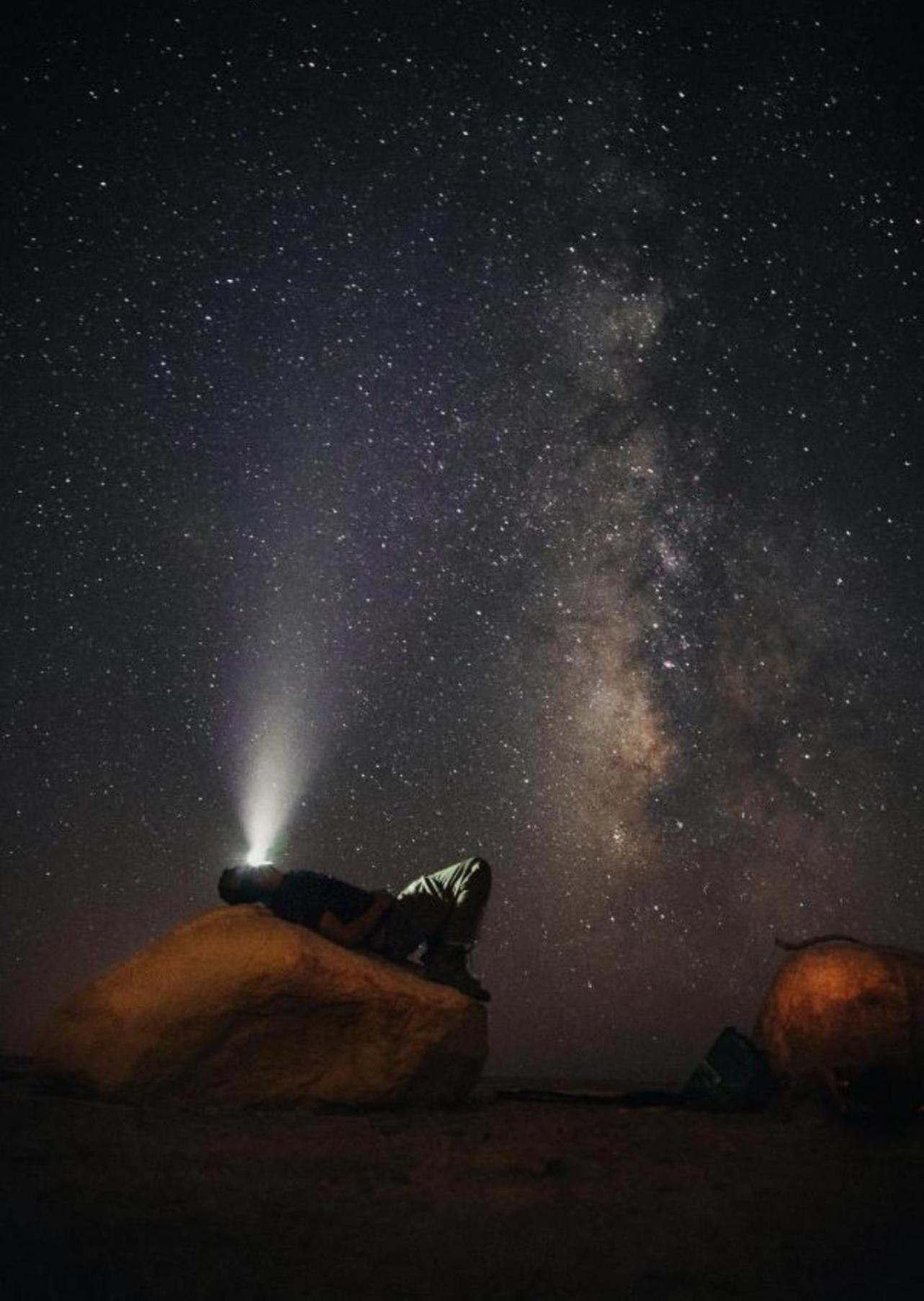 Wadi Rum Meteorite Camp Exterior photo